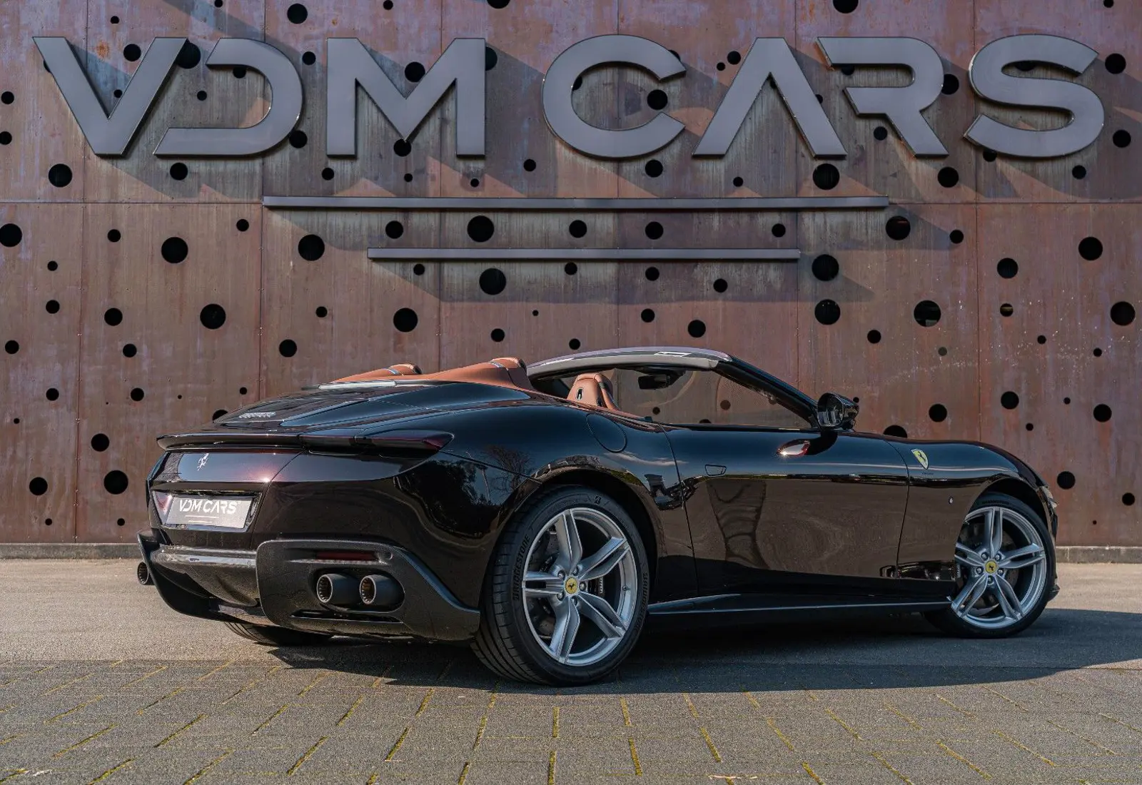 Ferrari Roma Spider * SPECIAL COLOR * VENT * VOLL * LP €345.000 - 144348