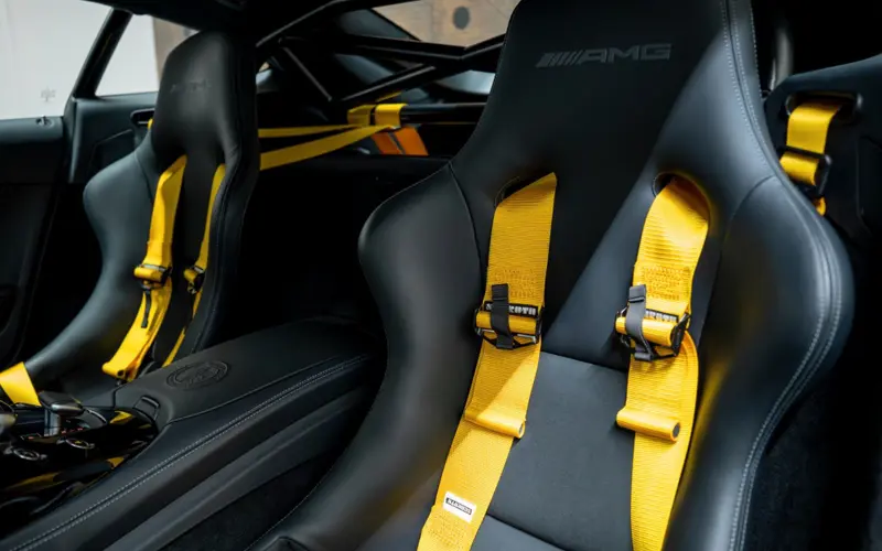 Mercedes-Benz AMG GT R Coupe * Keramik * AMG Track-Paket * Cam - 153462