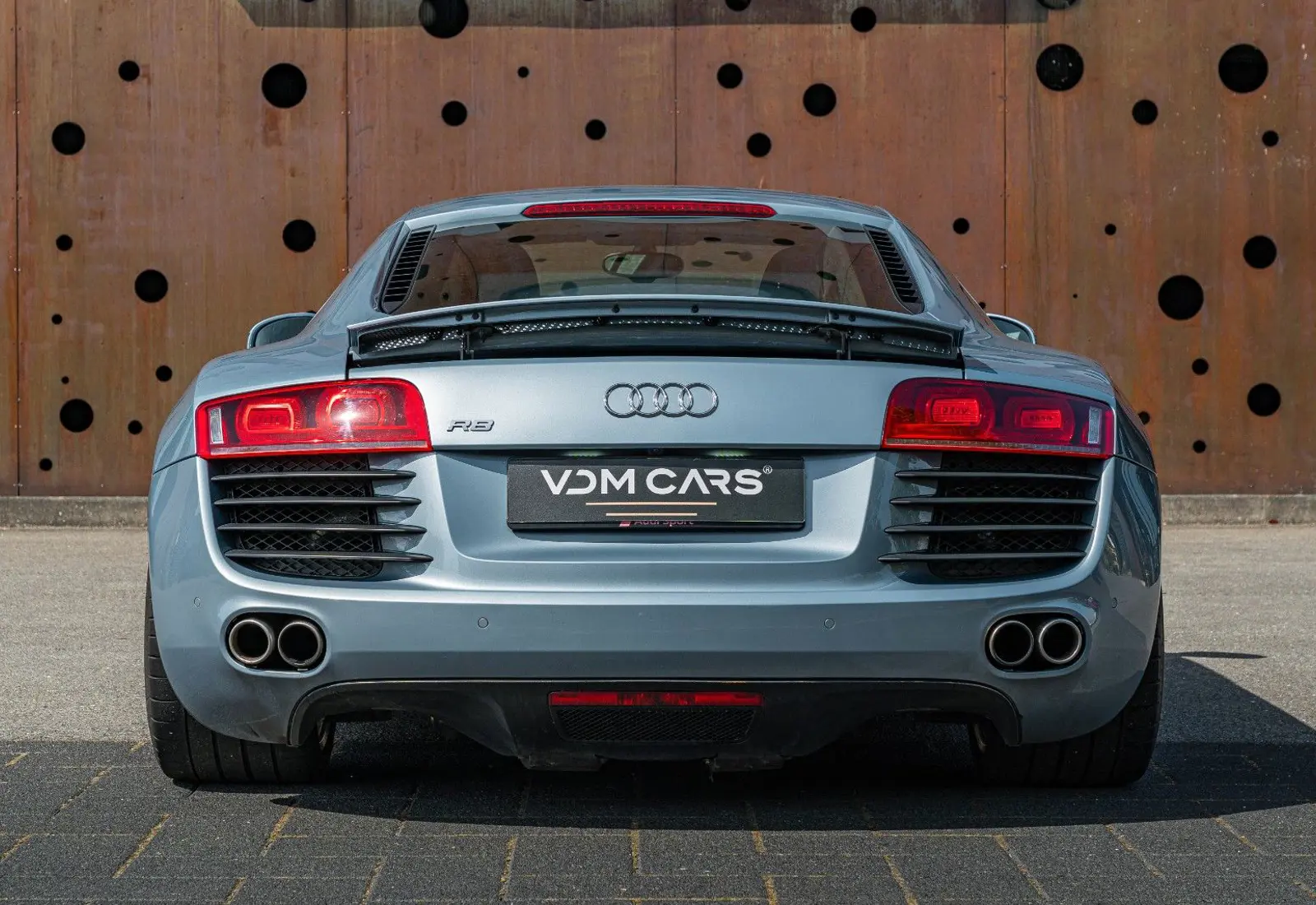 Audi R8 Coupe 4.2 FSI quattro * HANDSCHALTER * TITAN * B&amp;O - 145326
