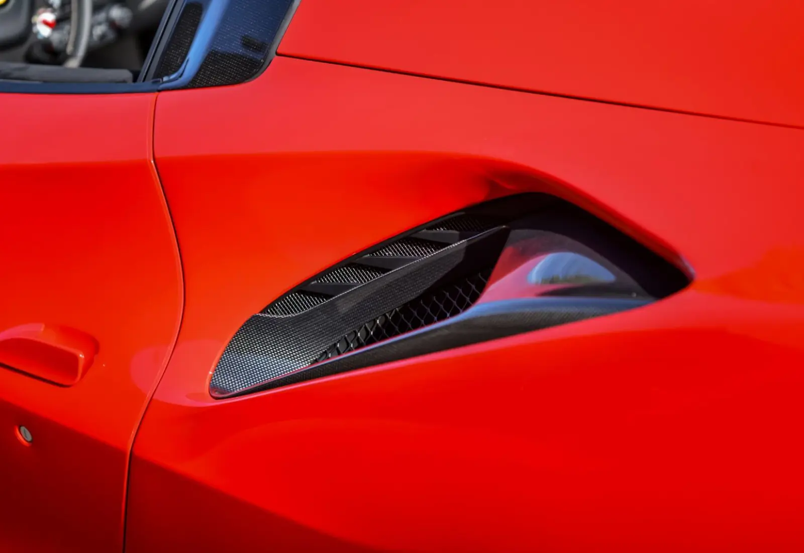 Ferrari 488 Pista Spider * CARBON (12x) * LIFT * AFS * PPF * MWST - 123810