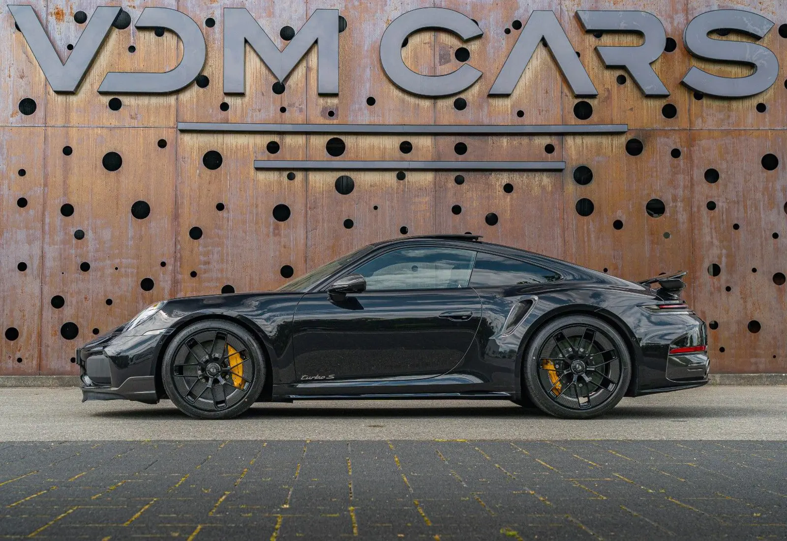 Porsche 911 Turbo S * 992.2 * MY26 * SPORTDES * CARBON EXTERIOR - 146806