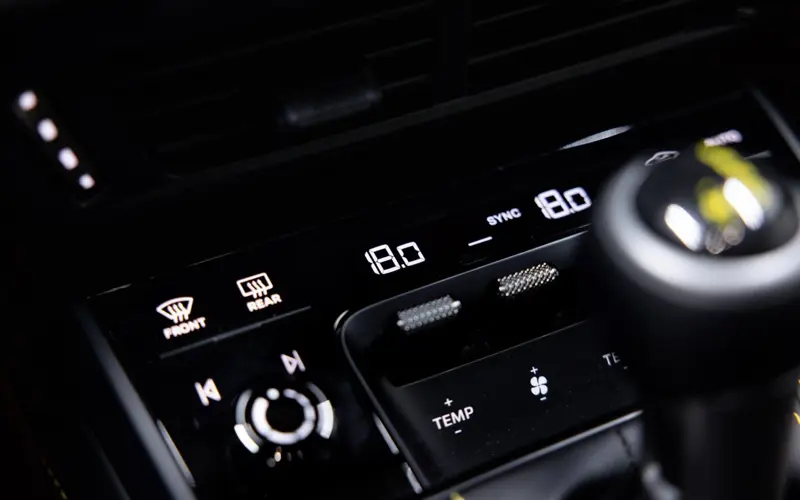 Porsche 992 GT3 Touring Paket * LIFT * PCCB * 18-weg * BOSE *  - 122078