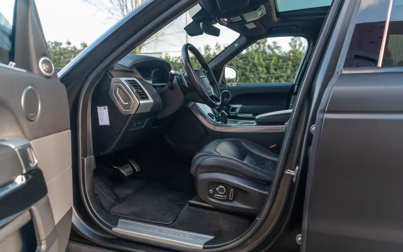 Land Rover Range Rover Sport SVR * SOFT-CLOSE * PANO * 360 * HUD *  - 125879