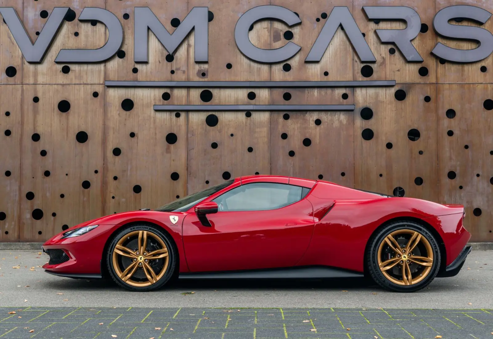 Ferrari 296 GTS * 1.HAND * ACC * CARPLAY * AFS * CONNECT * DAYTONA *  - 119163