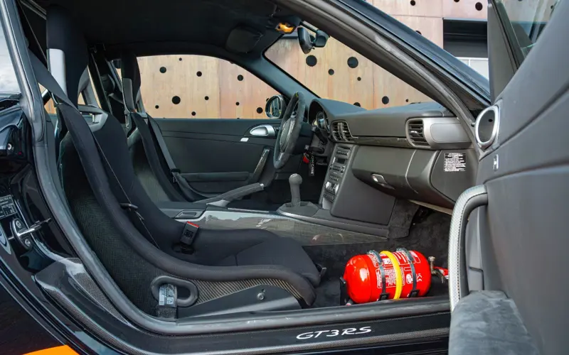 Porsche 911 GT3 RS * ONLY 2.300KM! * PCCB * PASM * CLUBSPORT *  - 126867