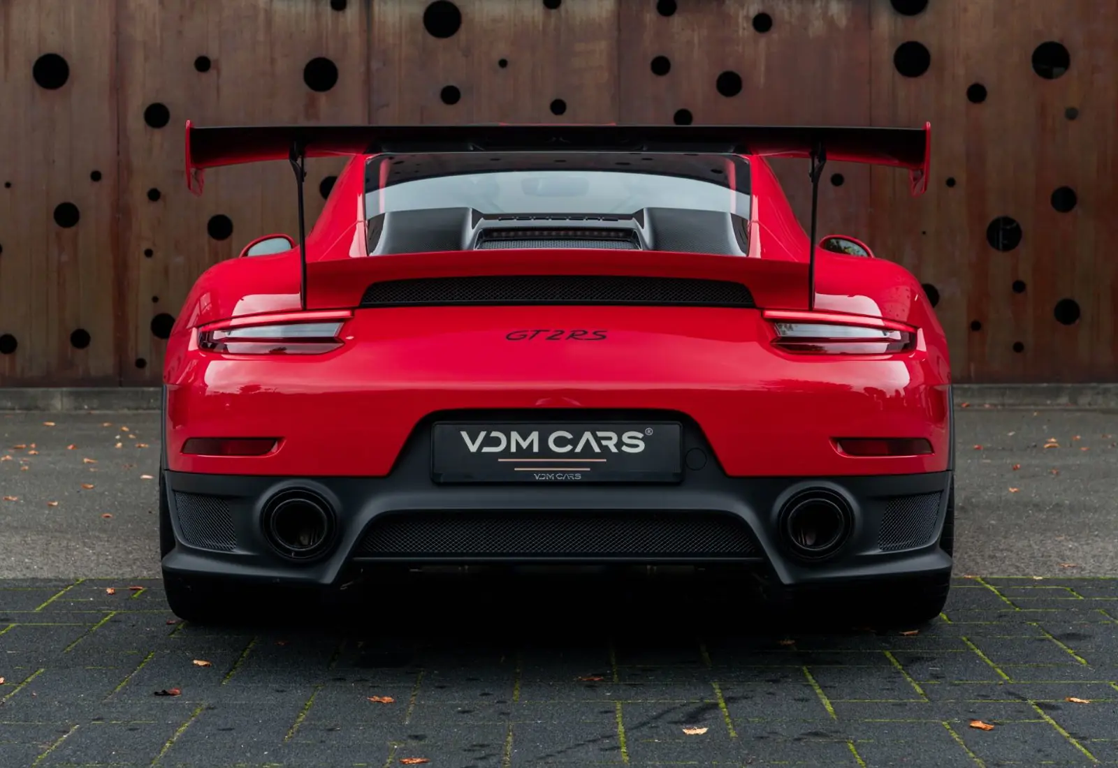 Porsche 911 GT2 RS * WEISSACH * 1.HAND * NUR 732KM * CLUBSPORT - 123831