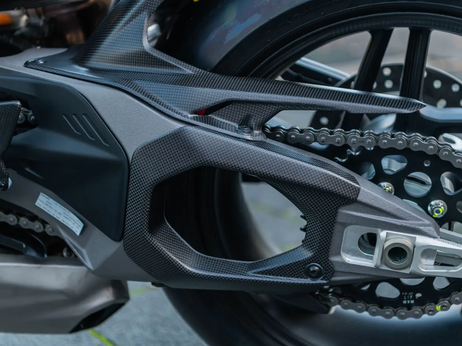 Ducati Panigale V4 Tricolore * LIMITED * 1 OF 1000 * CORSE *  - 124070