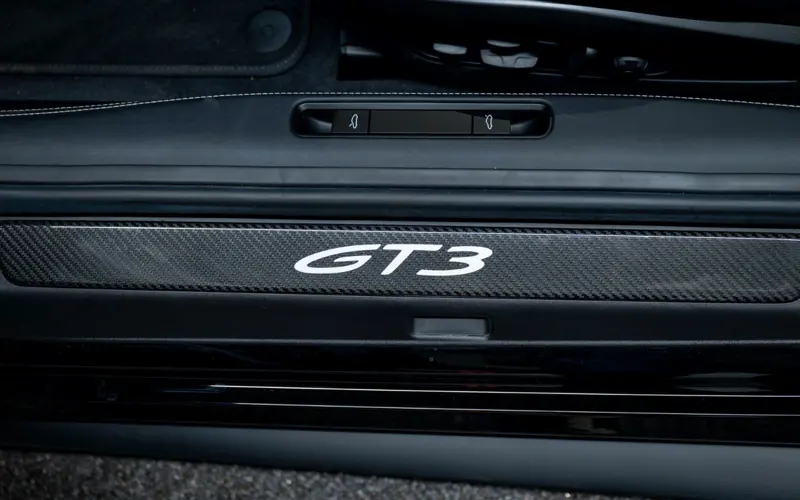 Porsche 911 GT3 Touring Paket * PCCB * LIFT * CARBON * CAMERA *  - 152587