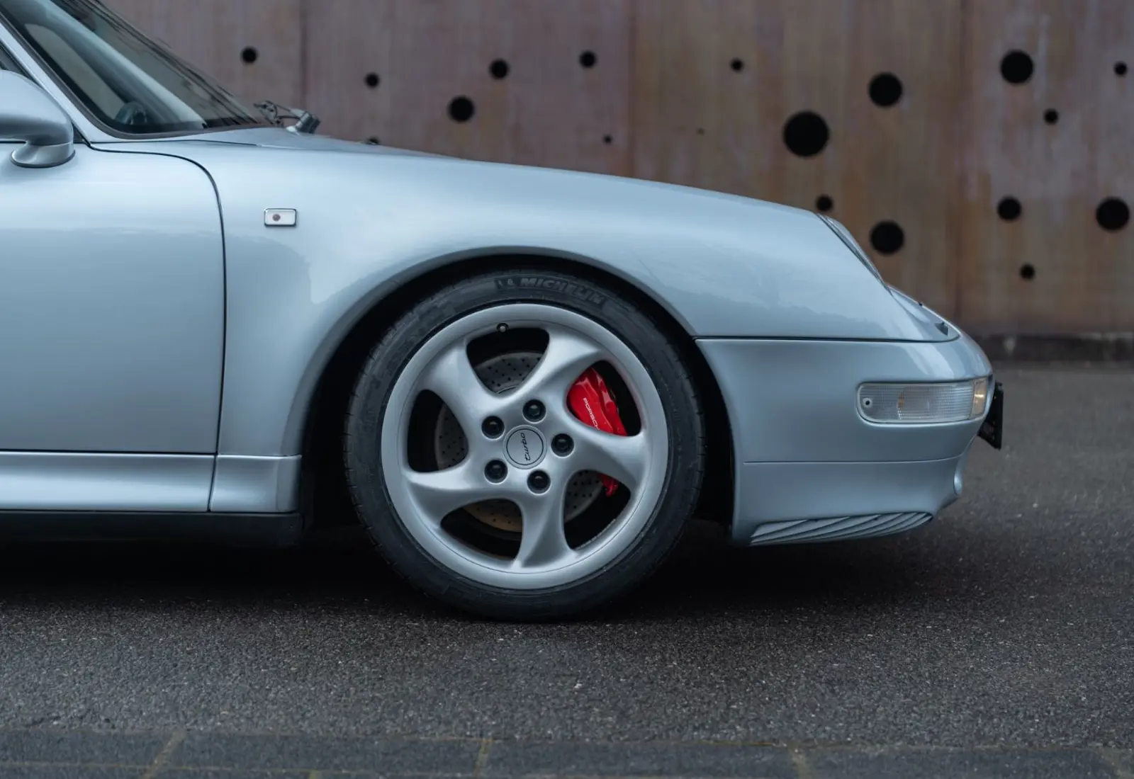 Porsche 993 Turbo * NEUE WARTUNG * TOP GEPFLEGT * SAMMLERST. *  - 131881
