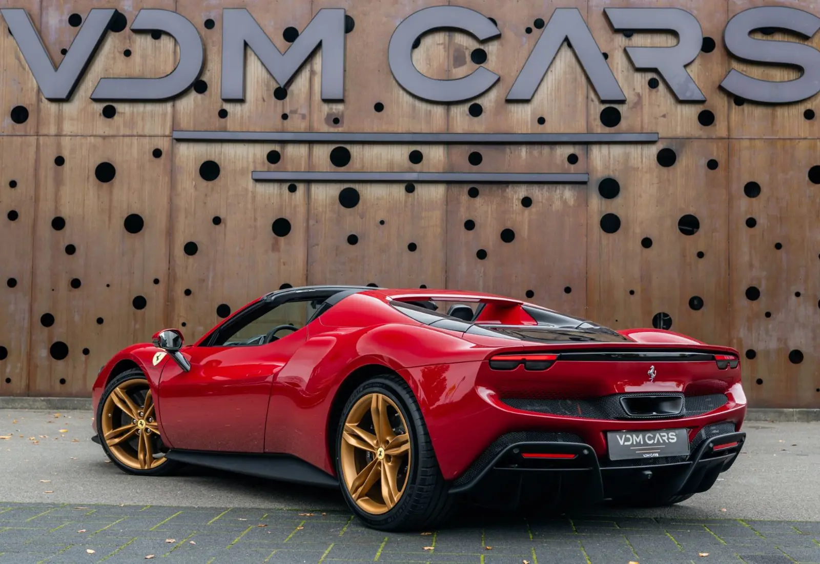 Ferrari 296 GTS * 1.HAND * ACC * CARPLAY * AFS * CONNECT * DAYTONA *  - 119162