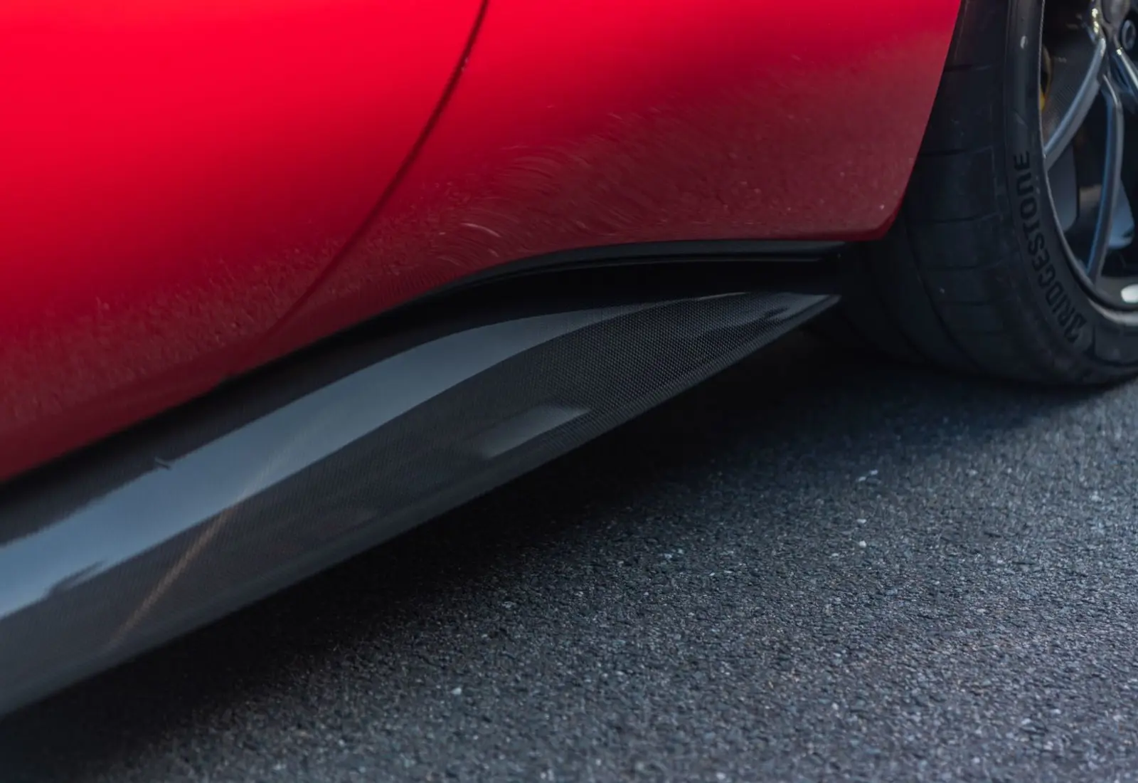 Ferrari 296 GTB * 1.HAND * CARBON * CARBON FELGEN * LIFT *  - 121311