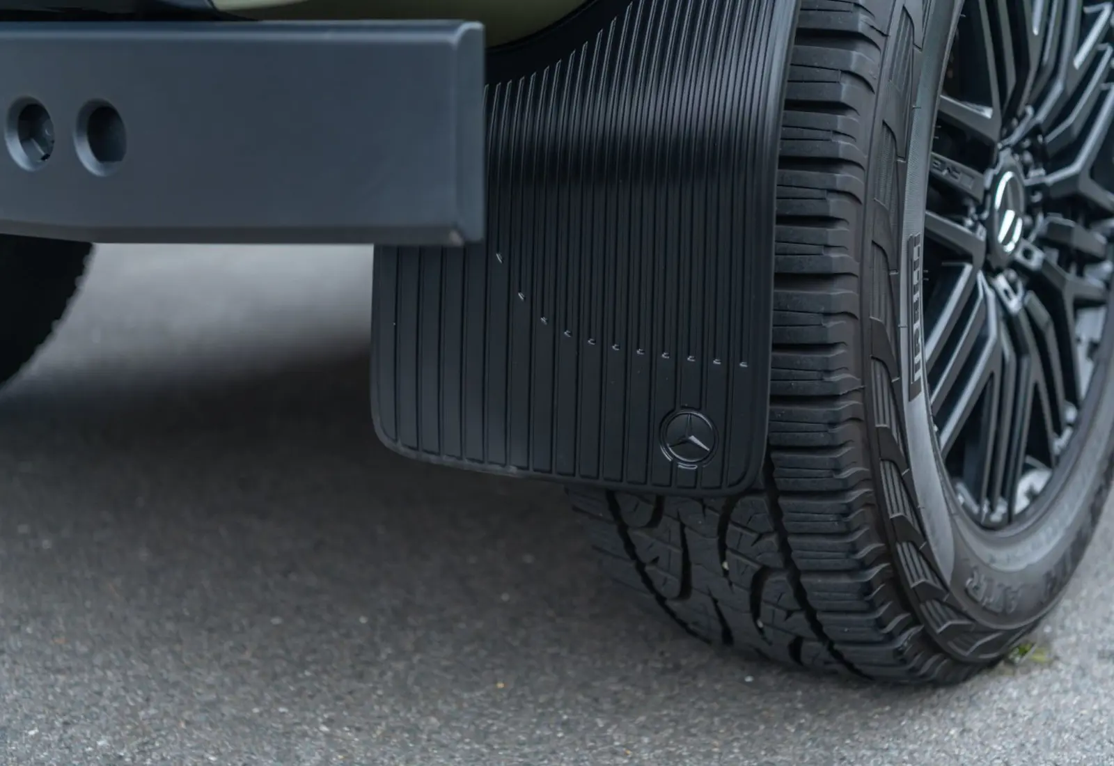 Mercedes-Benz G 63 4x4² AMG * FIRST 40 * CARBON * AKRAPOVIC *  - 118903