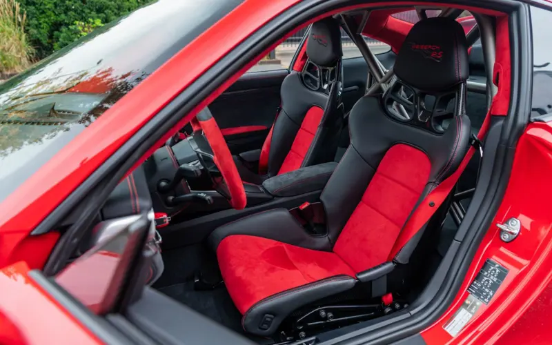 Porsche 911 GT2 RS * WEISSACH * 1.OWNER * ONLY 732KM * NEW - 123875