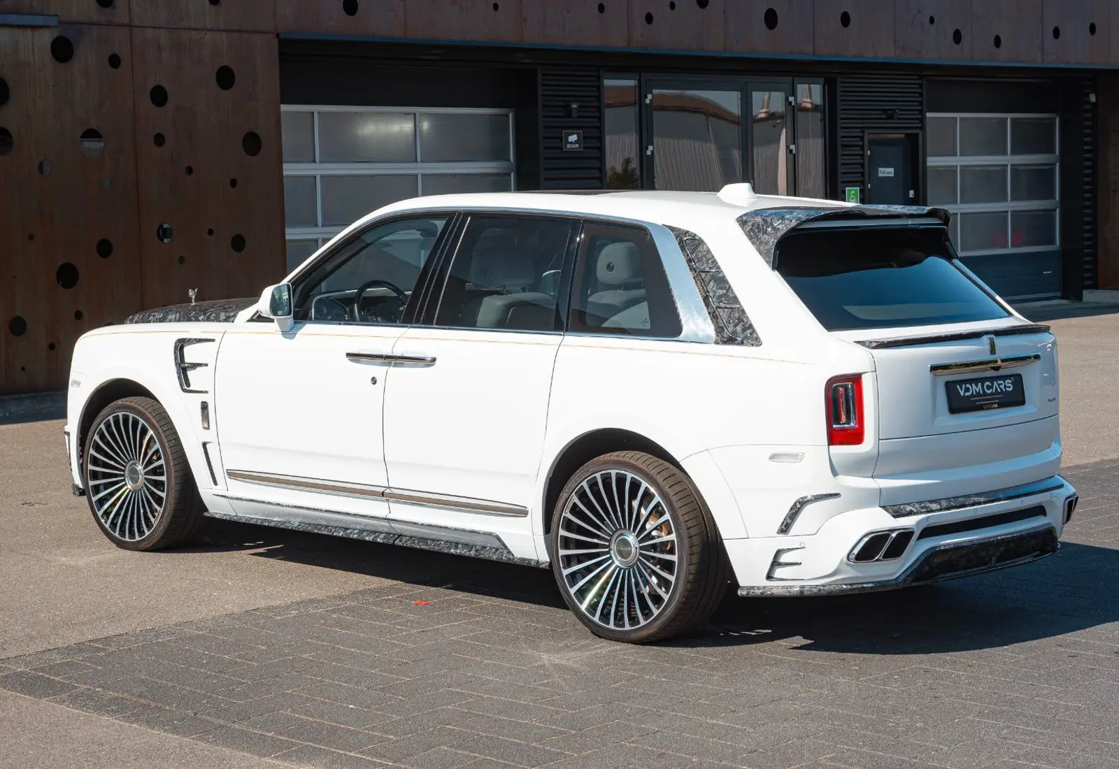 Rolls-Royce Cullinan MANSORY * FORGED CARBON * ONLY 7600 KM *  - 139102