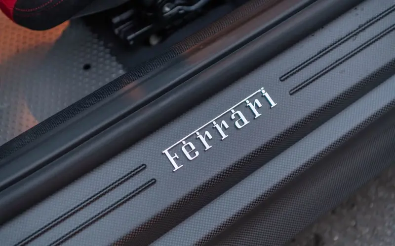 Ferrari F12 TDF * 1/799 * ONLY 513 KM * MATT CARBON * 1 OWNER *  - 124625