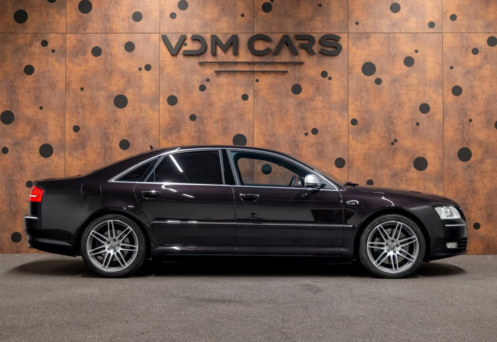 Audi S8 5.2 quattro * MASSAGE * LUFTFEDERUNG * CARBON *  - 132958