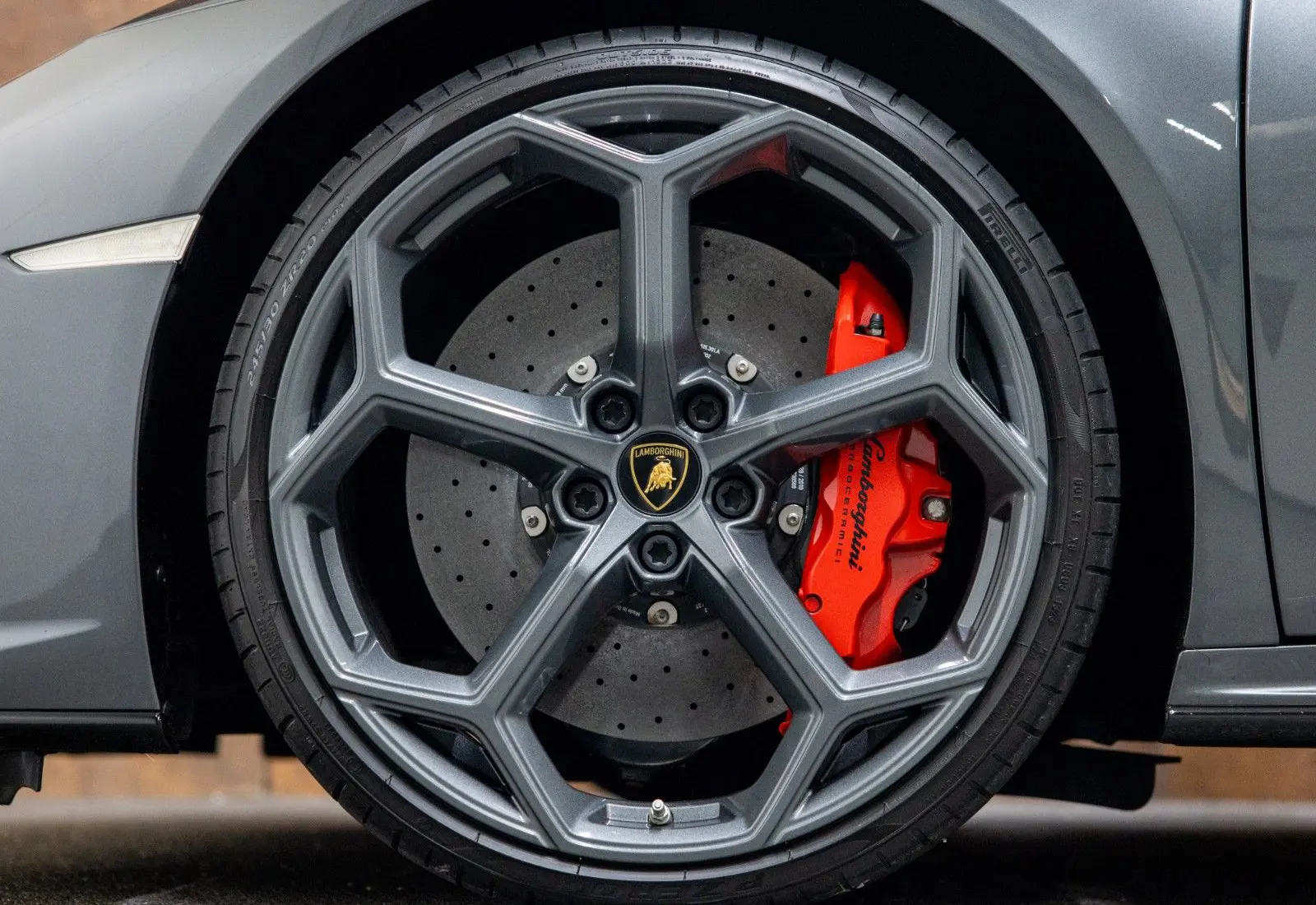 Lamborghini Huracán EVO AWD * CCB * LIFT * CARPLAY * SENSONUM * CRUIS - 121094