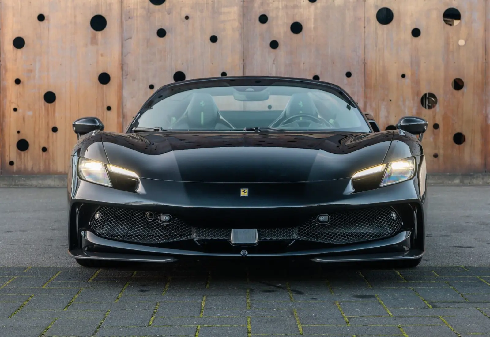 Ferrari 296 GTS N-LARGO * 1 OF 15 * FULL CARBON * LIFT * ADAS *  - 124775