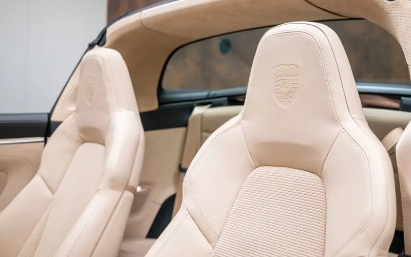 Porsche 911 Targa 4S Heritage Edition * 1 OF 992 * DESIGN *  - 174286