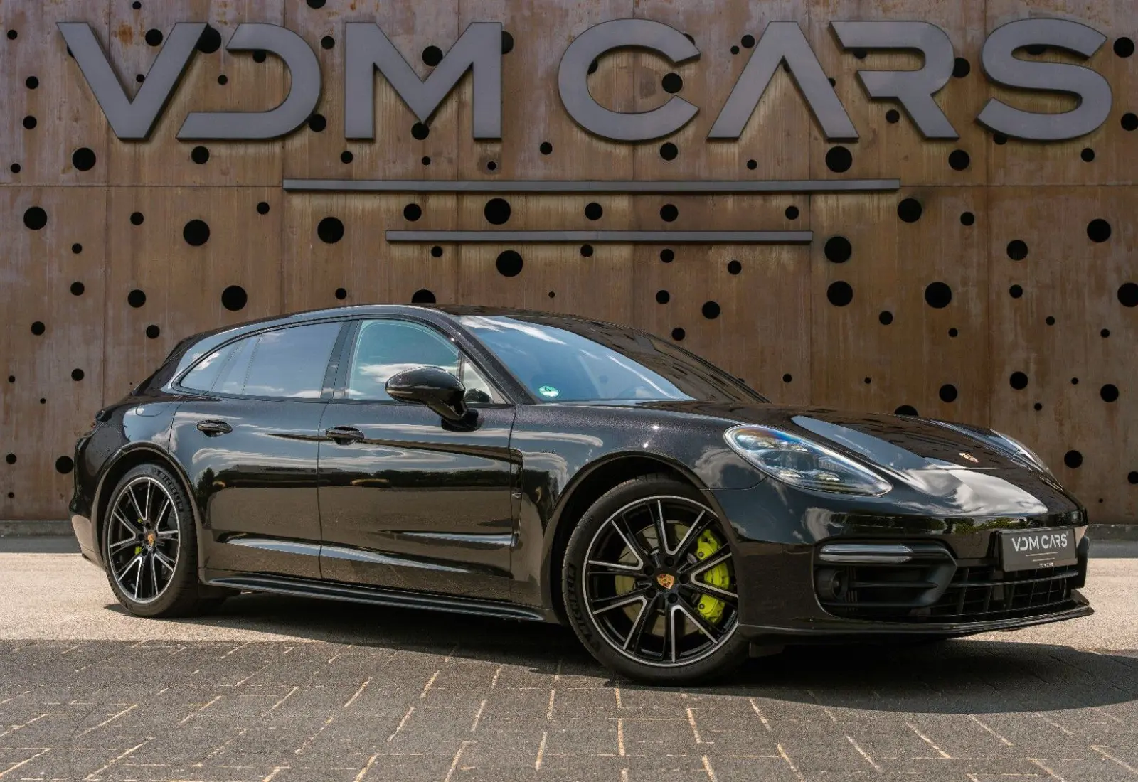 Porsche Panamera Sport Turismo 4 E-Hybrid * SPORTPAKET * CH - 150473