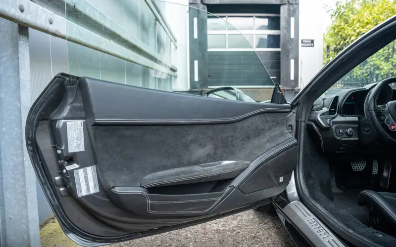 Ferrari 458 Italia * CARBON SEATS * LIFT * AFS * CAMERA * MWST *  - 153591