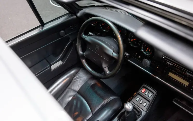 Porsche 993 Carrera 4S Coupé * Schaltgetriebe * Dach *  - 128086