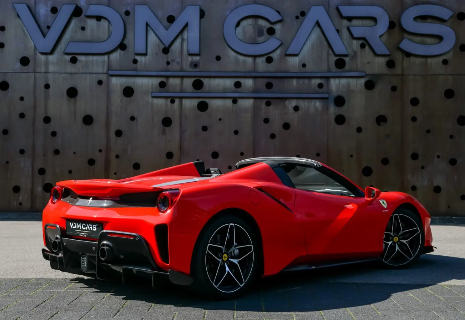 Ferrari 488 Pista Spider * CARBON (12x) * LIFT * AFS * PPF * MWST - 123801
