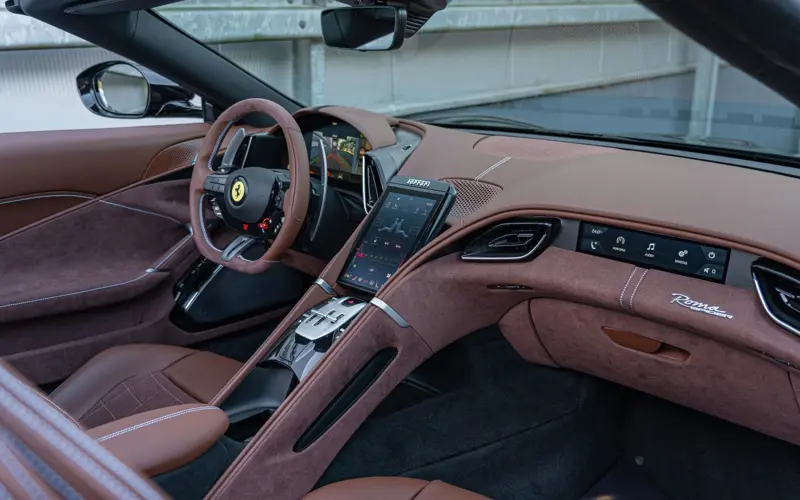 Ferrari Roma Spider * SPECIAL COLOR * VENT * VOLL * LP €345.000 - 144373