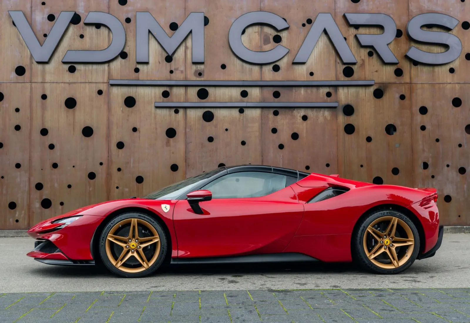 Ferrari SF90 Spider * LIFT * CARPLAY * AFS * TWO-TONE * CARBON *  - 119096