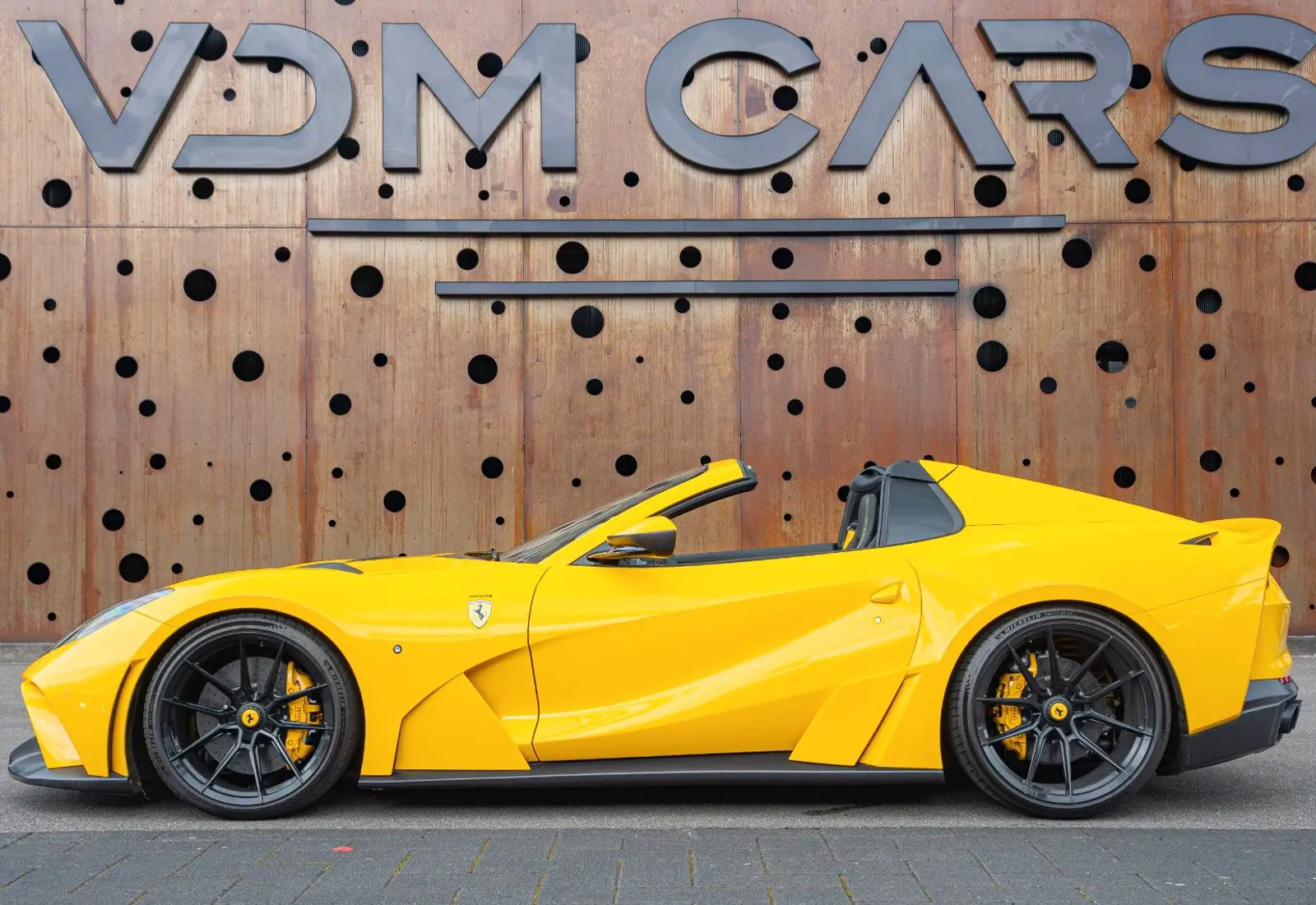 Ferrari 812 GTS NOVITEC N-LARGO * 1 OF 18 * CARBON * 840PS *  - 145778