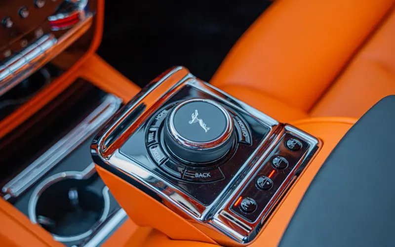 Rolls-Royce Phantom * COC ONLY * PROD.25 * BESPOKE * STARLIGHT * THEA - 136076