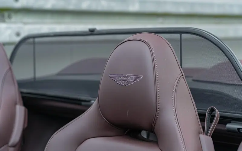 Aston Martin Vanquish Volante * Titanium * Seats * B&amp;W * BlackPack *  - 174111