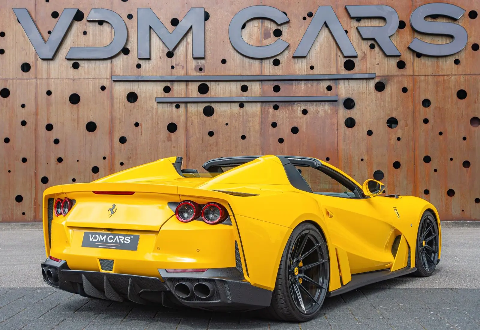 Ferrari 812 GTS NOVITEC N-LARGO * 1 OF 18 * CARBON * 840PS *  - 145776