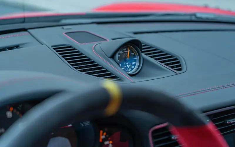 Porsche 911 GT2 RS * WEISSACH * 1.OWNER * ONLY 732KM * NEW - 135703