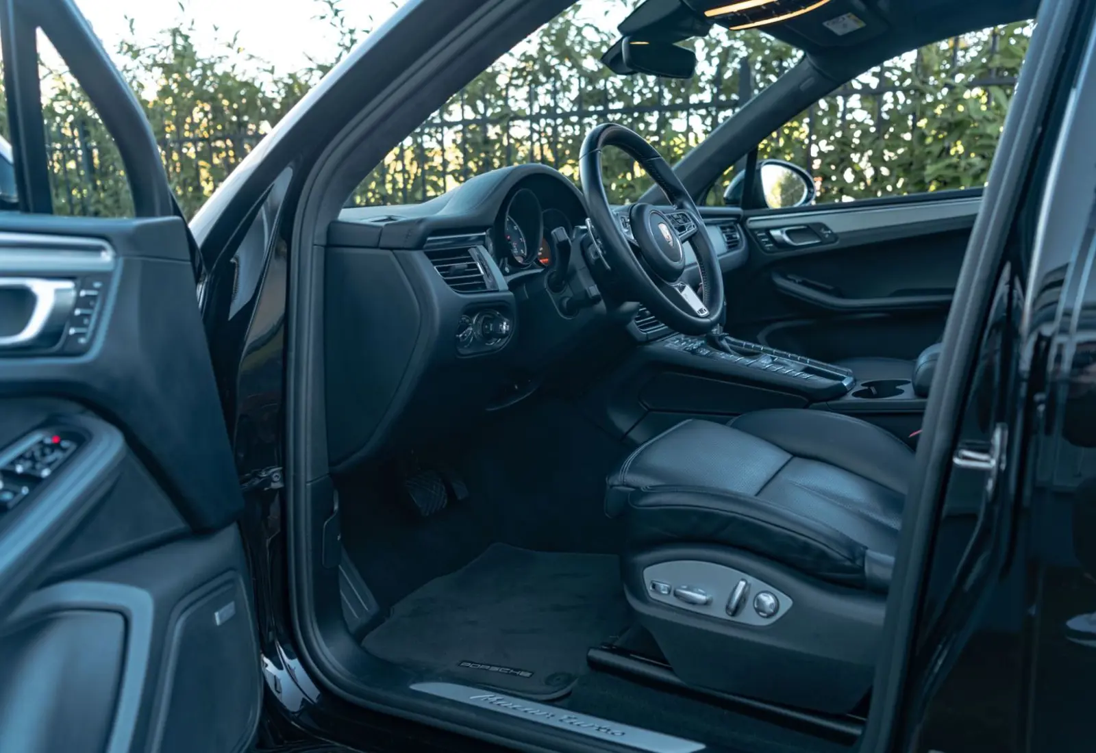 Porsche Macan Turbo * Approved * 1e Hand * Winter + Sommer - 125066