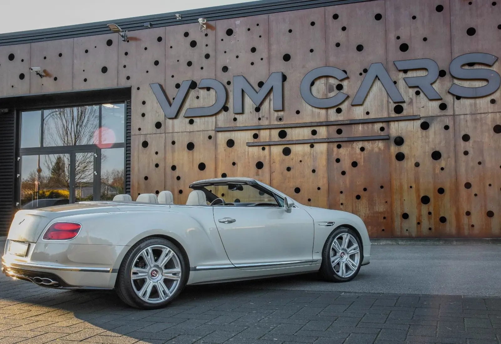 Bentley Continental GTC V8 S * 1. OWNER * MULLINER * MASSAGE *  - 103250