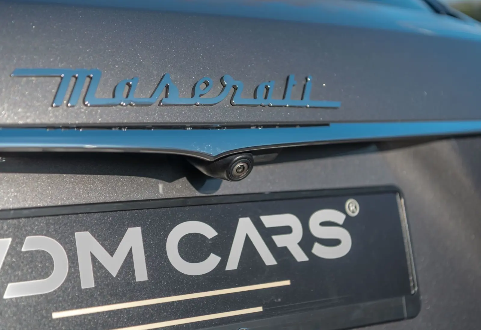 Maserati Levante Diesel * 1. HAND * SERVICE NEU * PANO * ACC * 360 - 122374