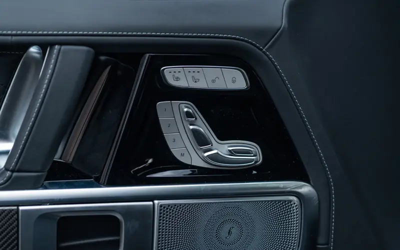 Mercedes-Benz G 63 AMG * MY26 * PT3 * CARBON EXT/IN * REAR-ENT * SUPERI - 132212