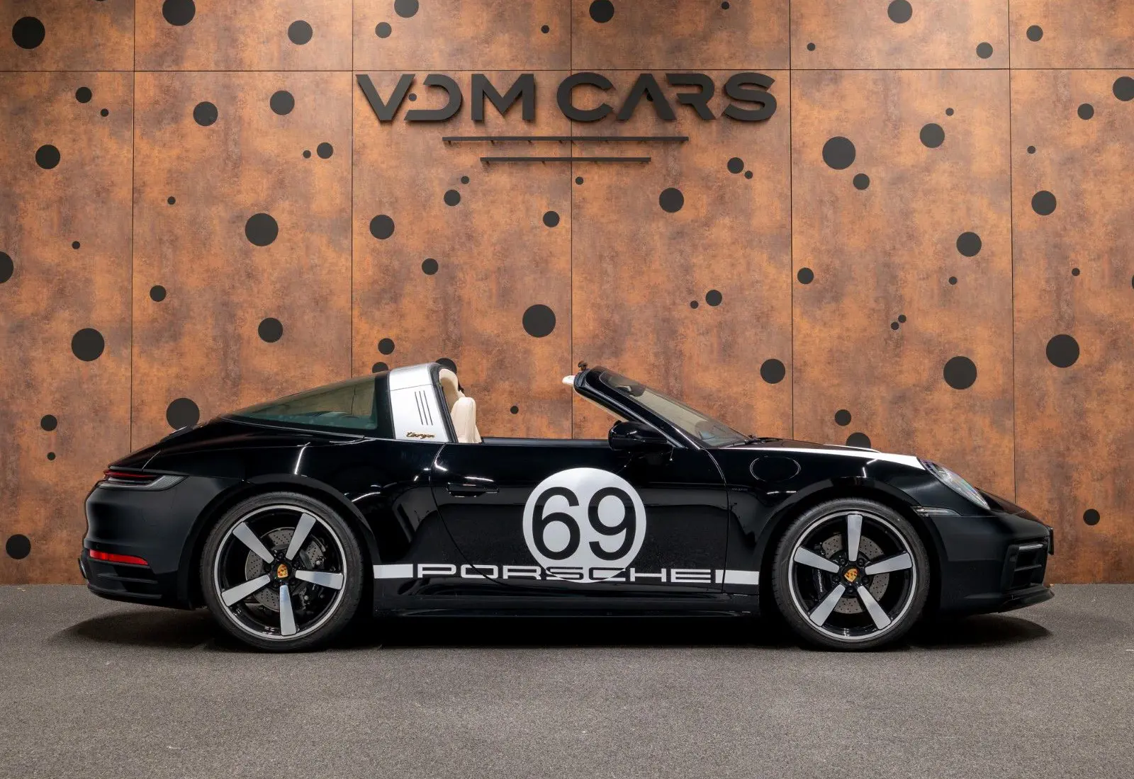Porsche 911 Targa 4S Heritage Edition * 1 OF 992 * DESIGN *  - 174275
