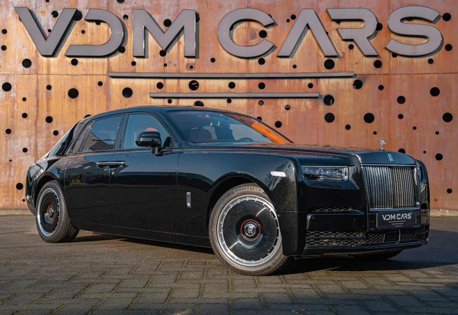 Rolls-Royce Phantom * COC ONLY * PROD.25 * BESPOKE * STARLIGHT * THEA - 136055