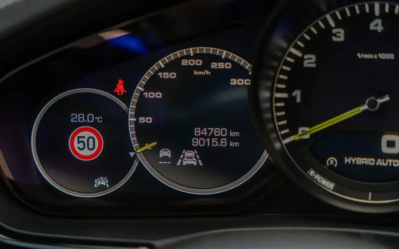 Porsche Panamera Sport Turismo 4 E-Hybrid * SPORTPAKET * CH - 150492