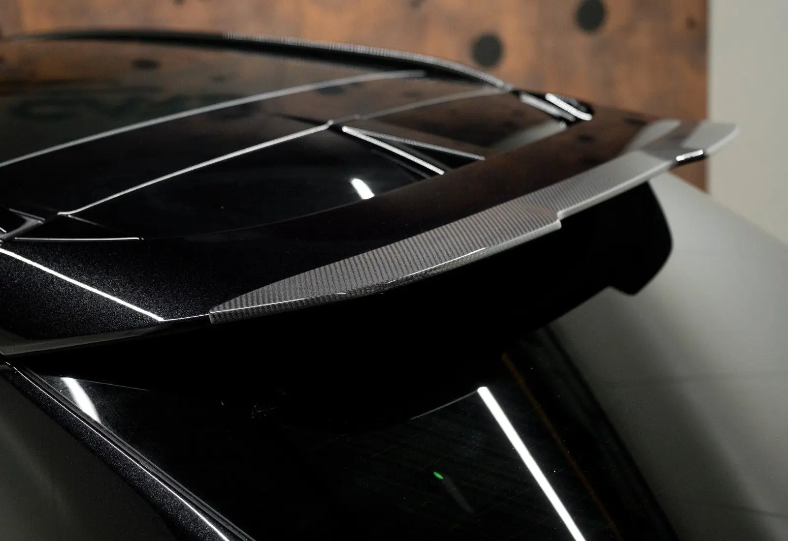 Aston Martin DBX 707 * Carbon * Sitzbelüftung * ACC * 360 * DesignPack - 151026