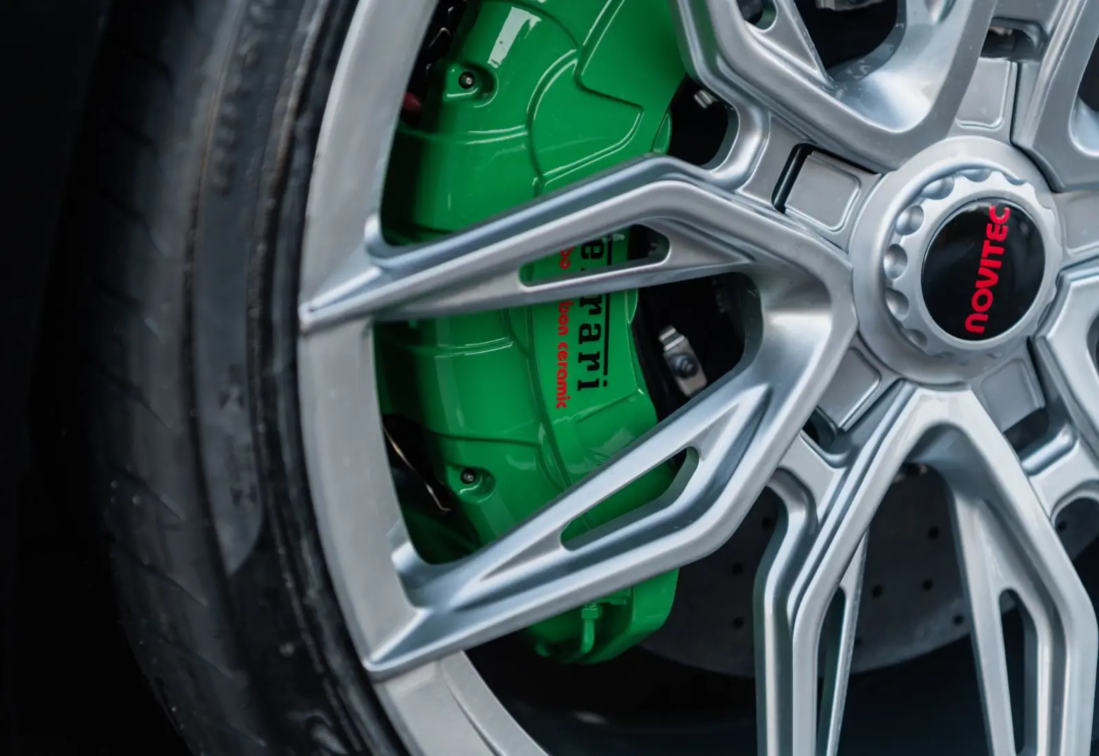 Ferrari 296 GTS N-LARGO * 1 OF 15 * FULL CARBON * LIFT * ADAS *  - 124783