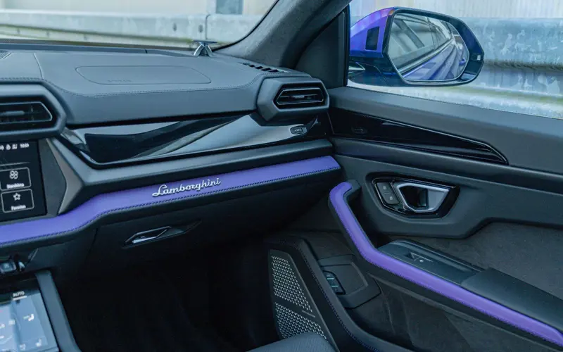 Lamborghini Urus SE * AD PERSONAM * VIOLA HONGKONG * MASSAGE * VOLL - 135958