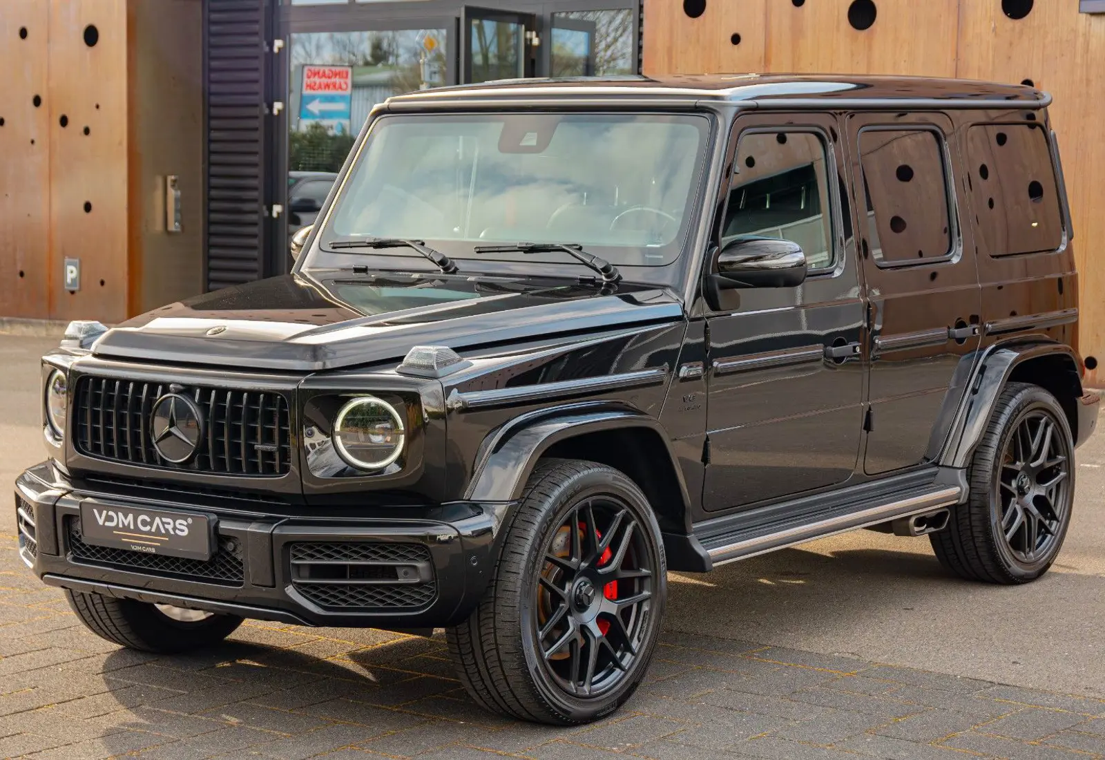 Mercedes-Benz G 63 AMG * AKRAPOVIC * NIGHT * MASSAGE *  - 113376