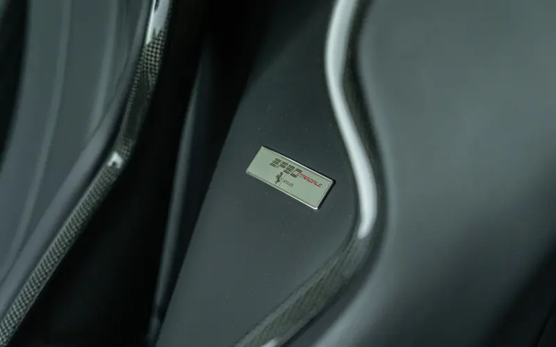 Ferrari SF90 Stradale * WARRANTY * GIALLOTRIPLO * CARBON * TAILO - 138940
