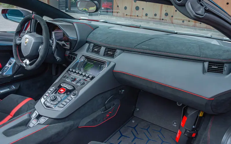 Lamborghini Aventador SV Roadster * ONLY 1.650 KM * 1 OF 500 *  - 125226