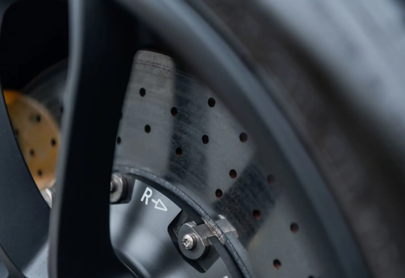 Porsche 911 GT2 RS * WEISSACH * 1.HAND * NUR 732KM * CLUBSPORT - 123836