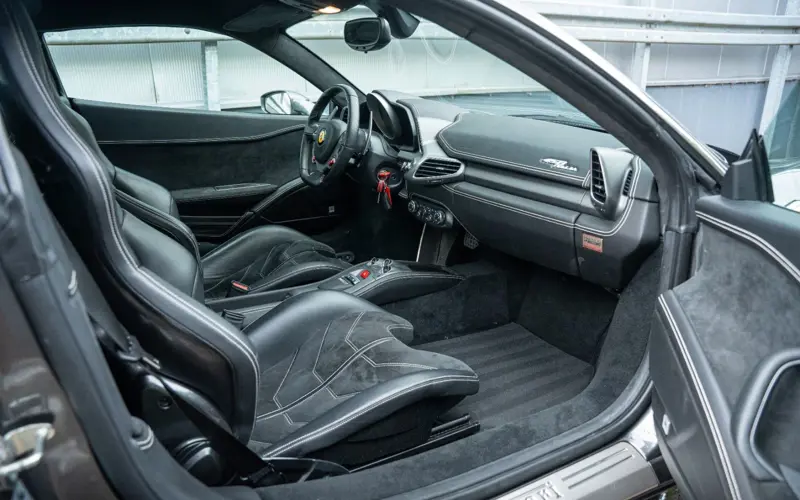Ferrari 458 Italia * CARBON SEATS * LIFT * AFS * CAMERA * MWST *  - 153602
