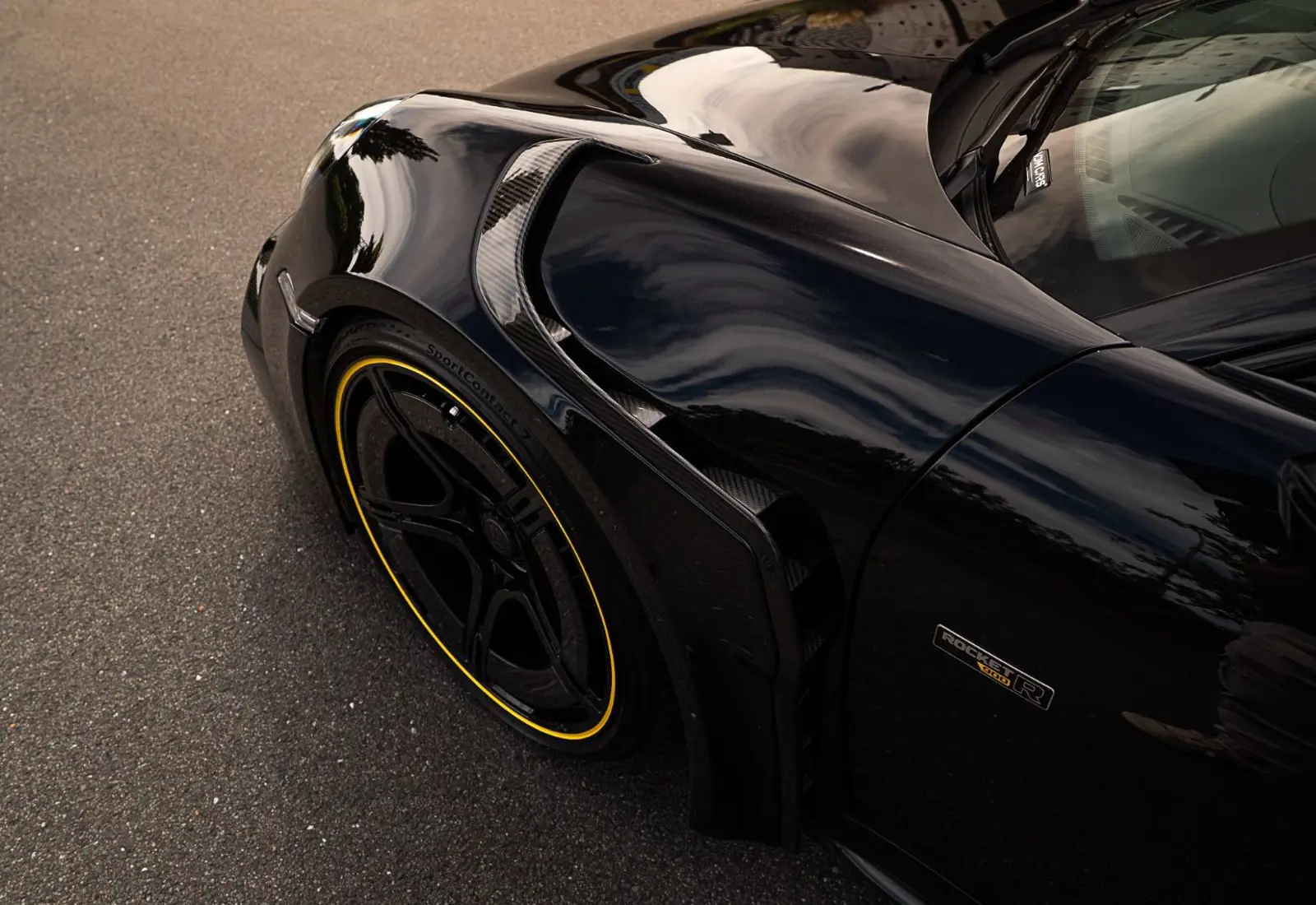 Porsche 992 BRABUS ROCKET R * 1 OF 25 * 900HP * CARBON * LIFT *  - 174482